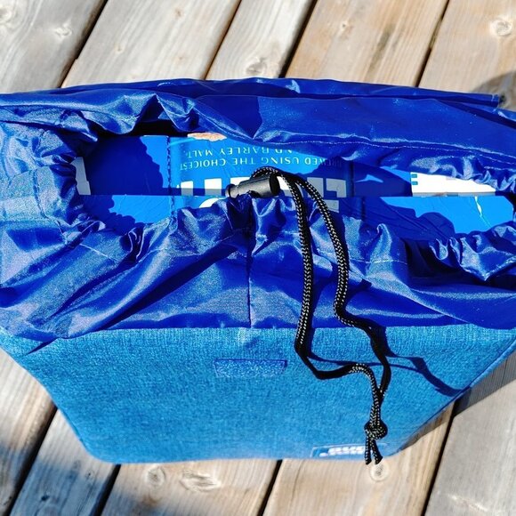 LARGE BUD LIGHT Cooler Backpack Denim Look Bottle Opener - Picture 4 of 5